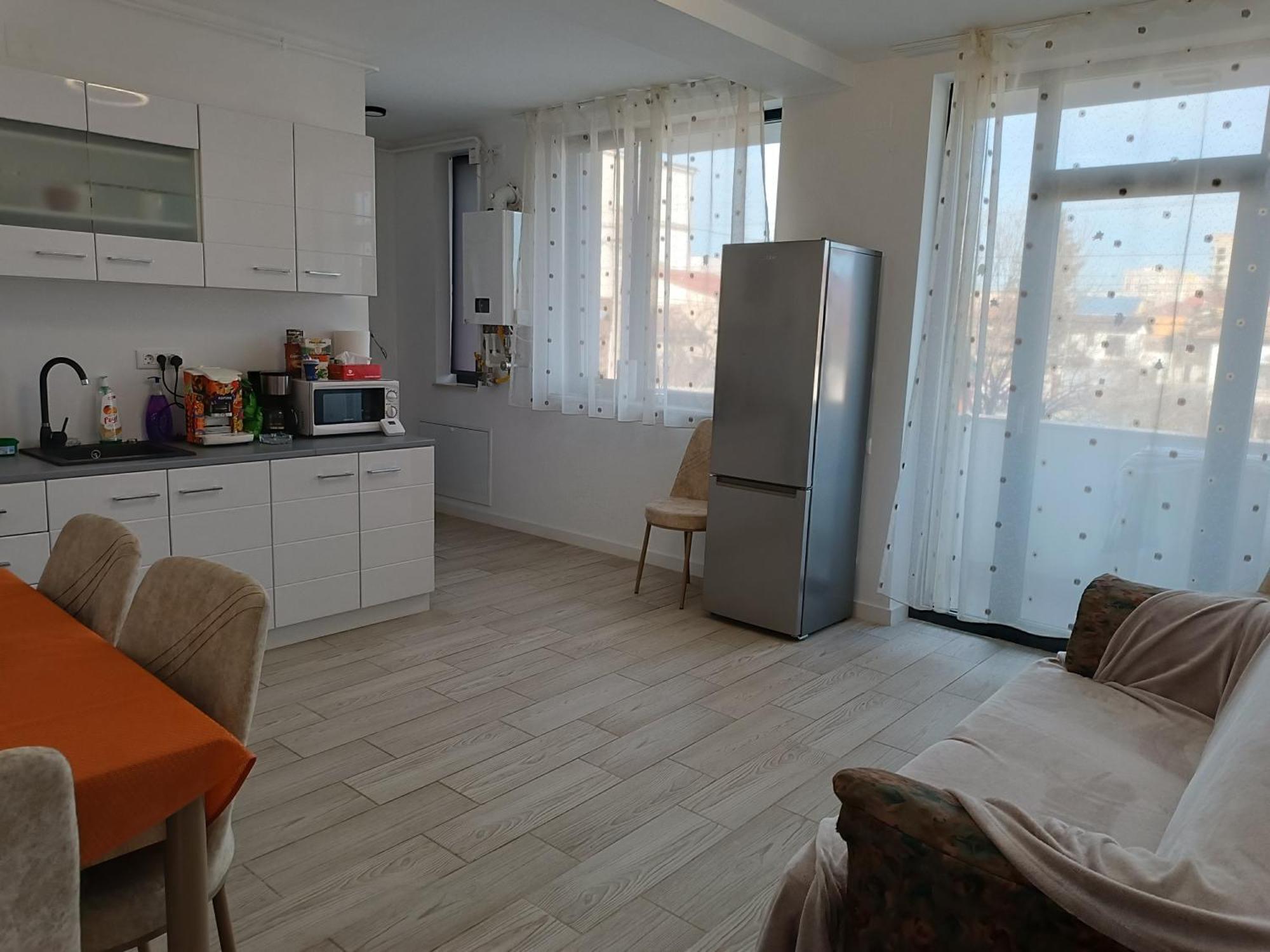 Apartament 2 Camere, Bloc Nou, Langa Promenada Moll, Capacitate 4 Persoane Крайова Екстериор снимка